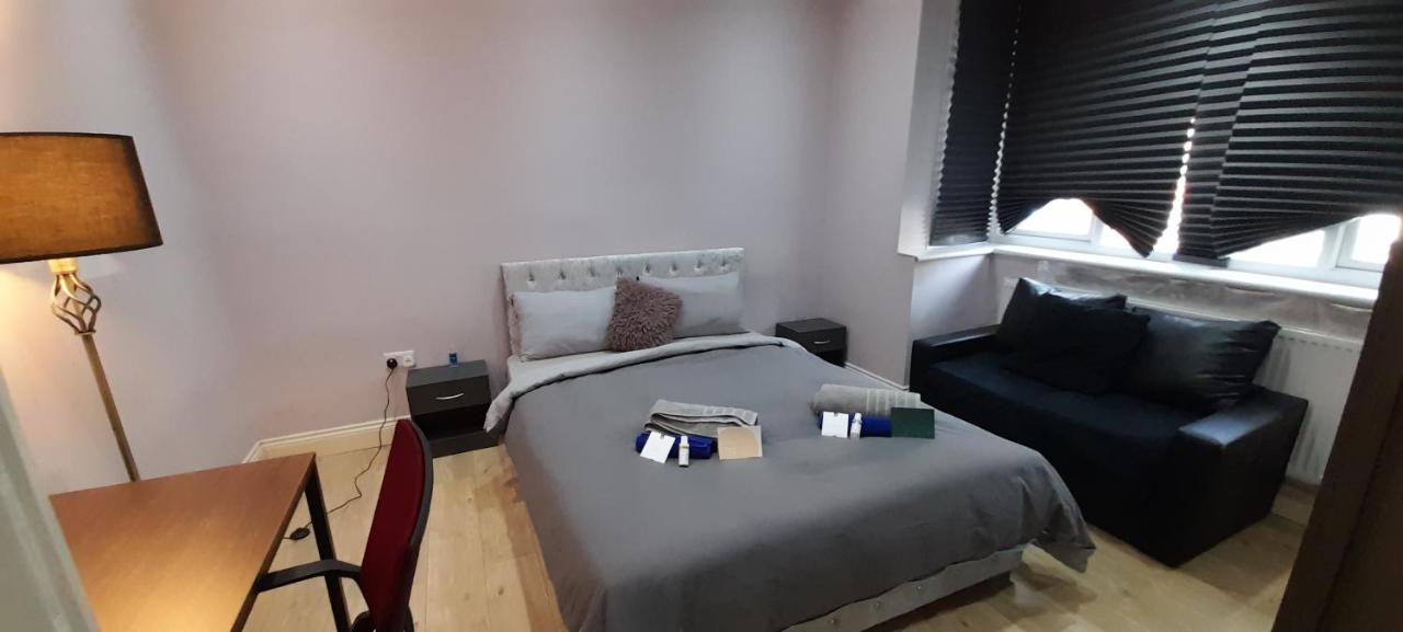 Comfy Fenia Stay Λονδίνο Εξωτερικό φωτογραφία