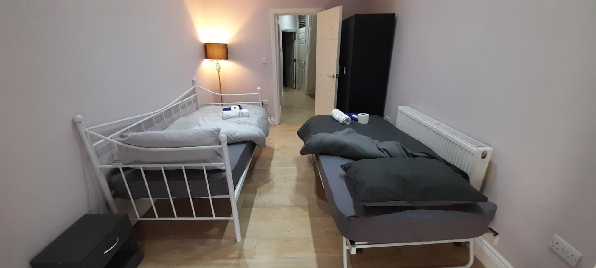 Comfy Fenia Stay Λονδίνο Δωμάτιο φωτογραφία